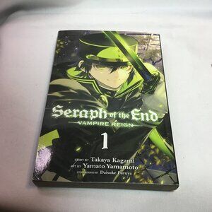 Seraph of the End, Volume 1: Vampire Reign Paperback